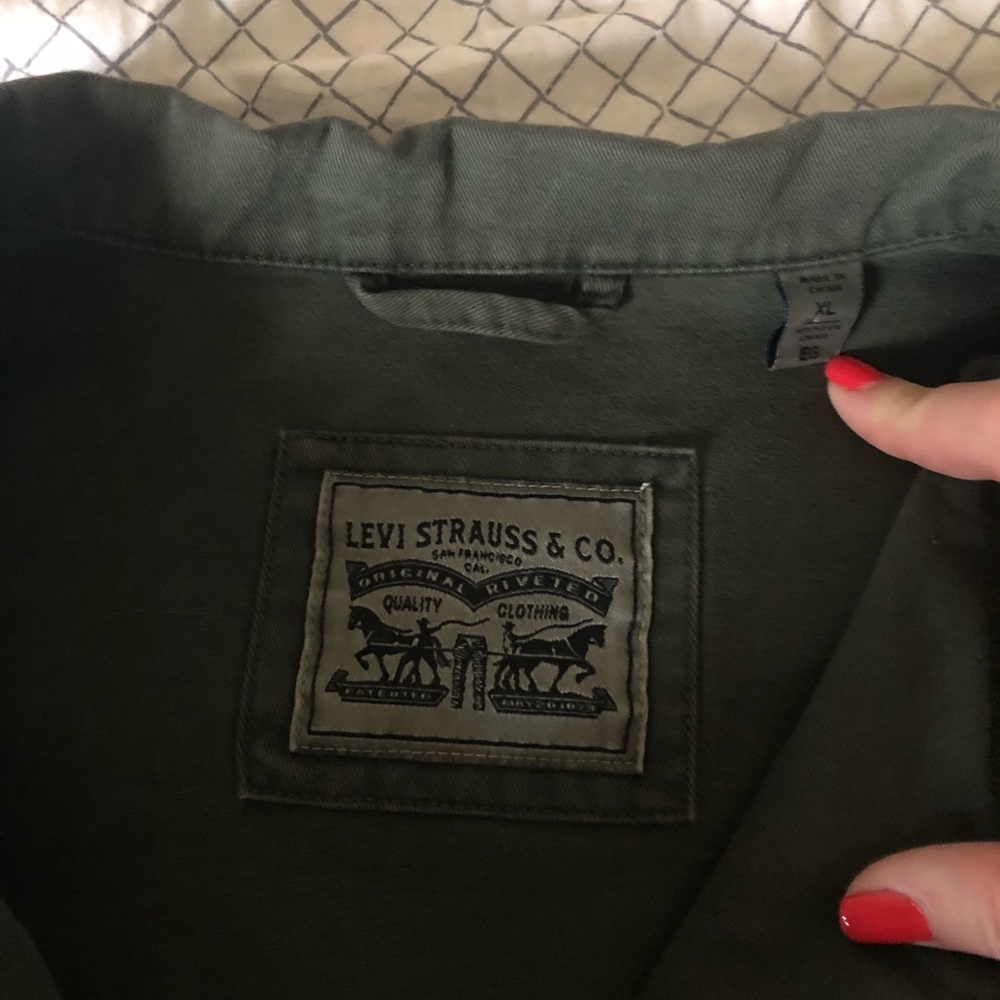 Levi jacket - Picture 7 of 8